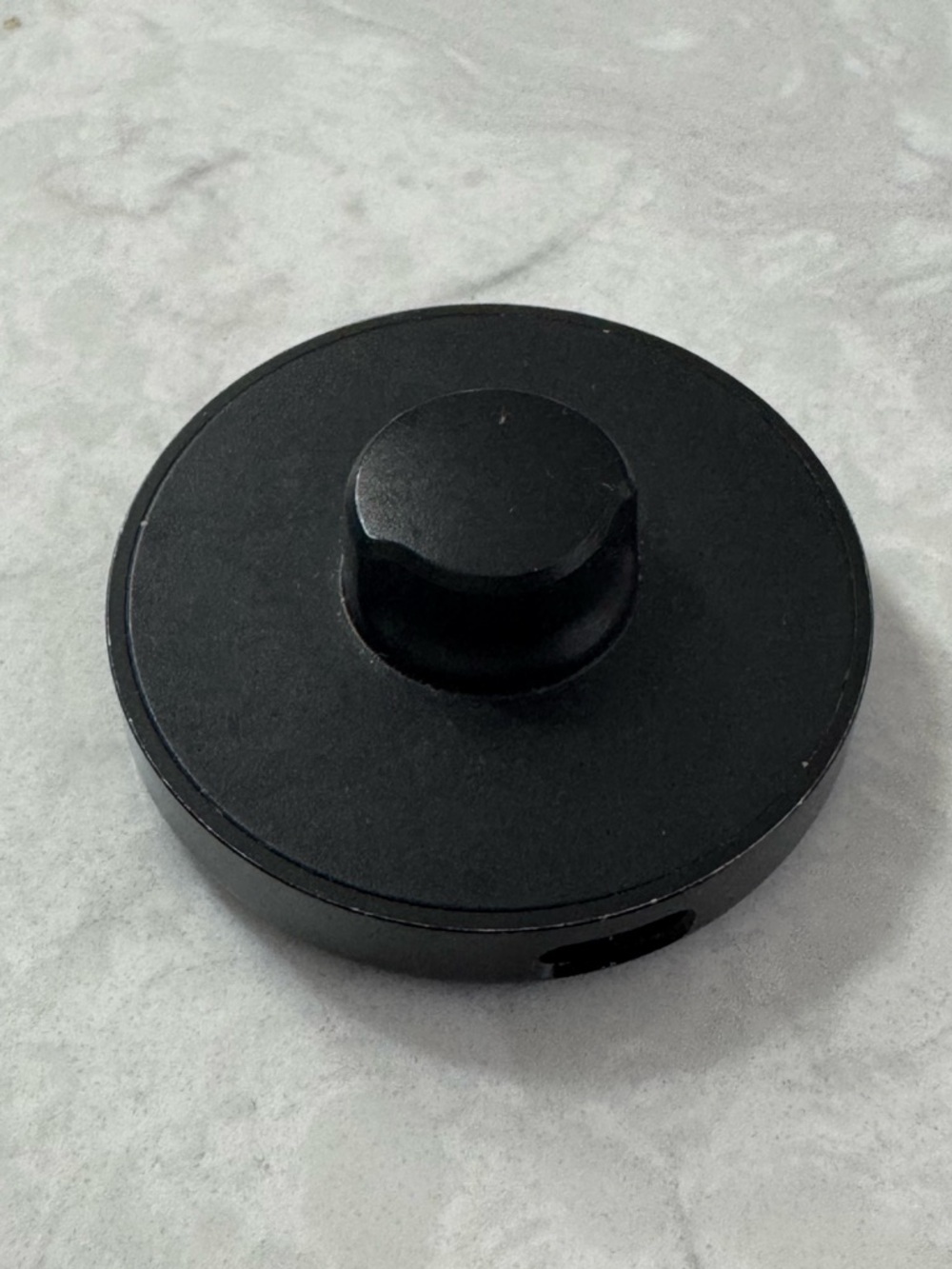 Oura Black Wireless Charger puck